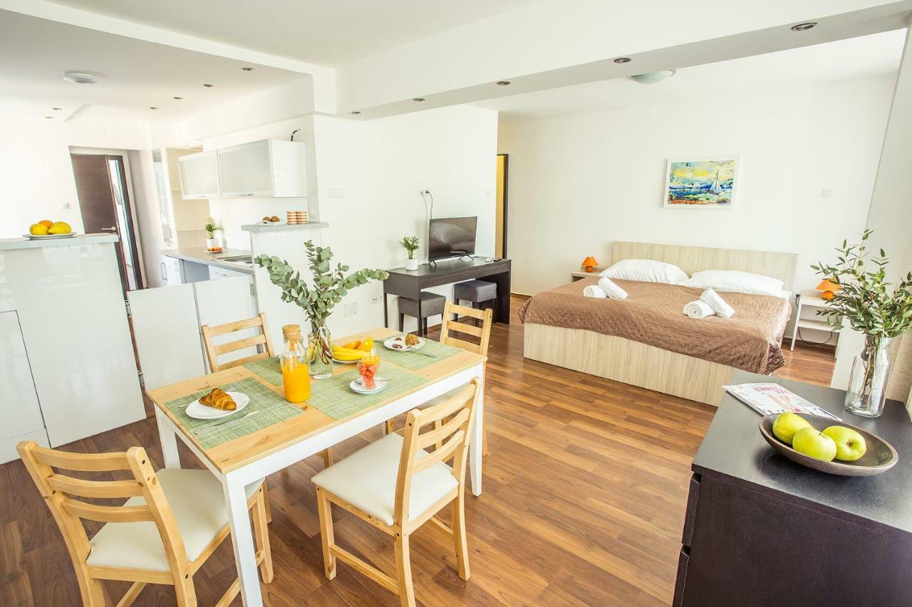 שיופוק Villa Greta מראה חיצוני תמונה
